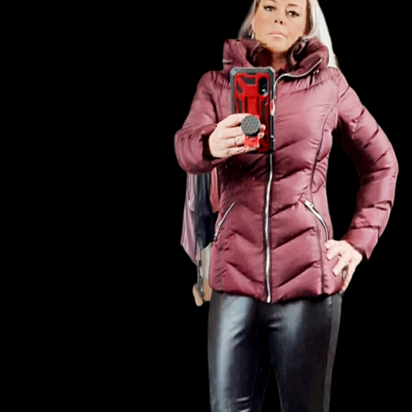 NEW💥 Insulated high collar puffer ~Gorgeous color - Picture 4 of 5